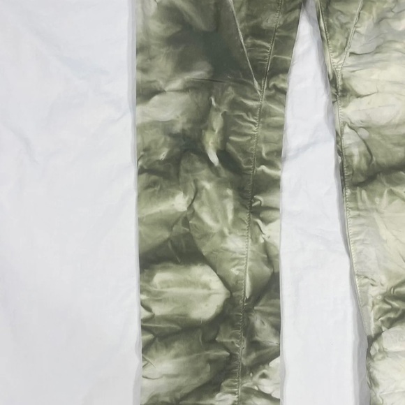 Wendy Trendy Women Green Washed sweatpants..See Measurements. - Picture 4 of 8